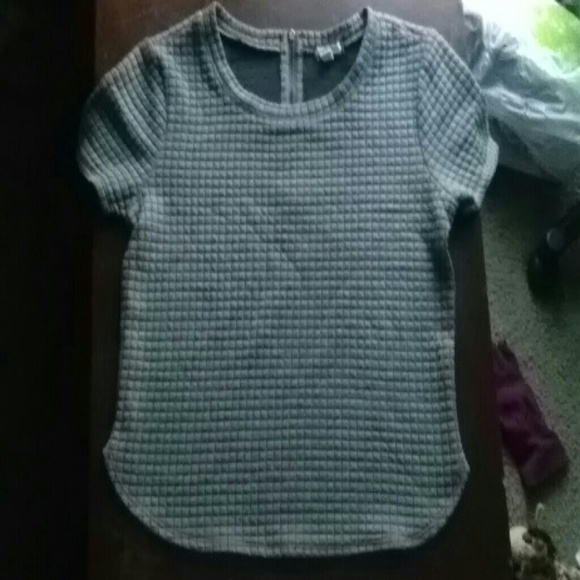Charcoal grey little squares t-shirt.