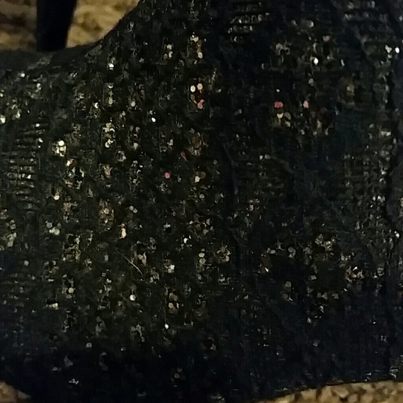 Heels - Picture 2 of 3