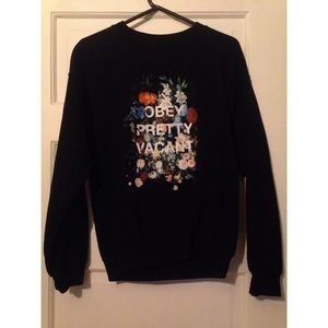 Obey sweater