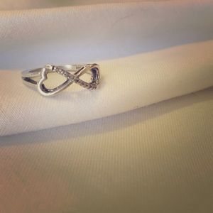 6.5 Sterling Silver Infinity ring