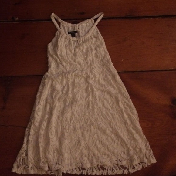 White lace dress