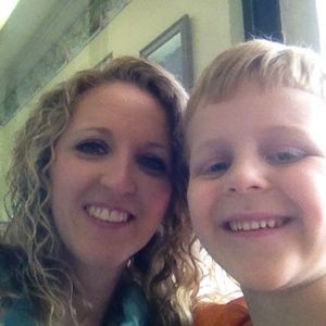 Meet your Posher, Dee