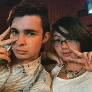 Meet your Posher, Evan