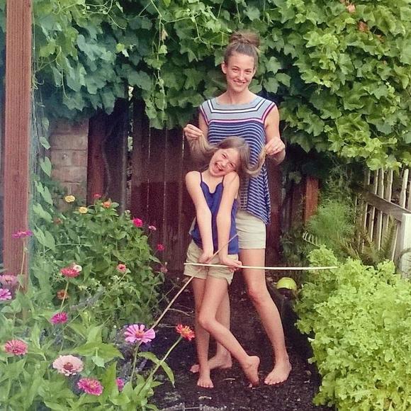 Meet your Posher, Charlotte