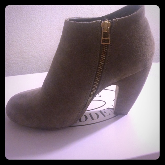Steve Madden booties