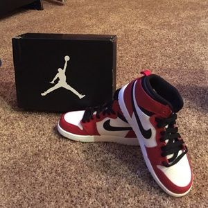 Youth Jordan 1 Retro