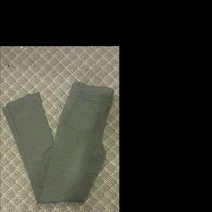 Gray leggings never worn