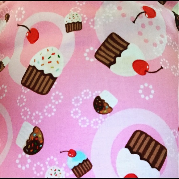 Handmade Cupcake Apron - Picture 2 of 2