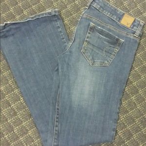 America  eagle boyfriend jeans