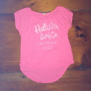Hollister graphic tee
