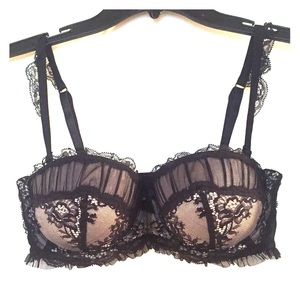 NWOT H&M lacy balconette bra
