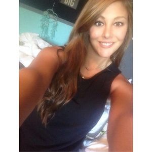 Meet your Posher, Haley