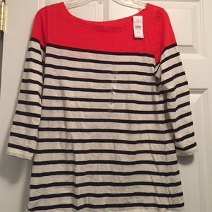 Three quarter length sleeved striped top
