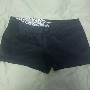 Volcom shorts in black