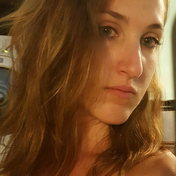 Meet your Posher, Nicola