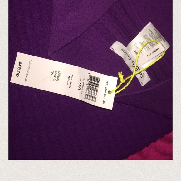 BCBG SKIRT - Picture 3 of 3