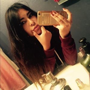 Meet your Posher, Jazmin
