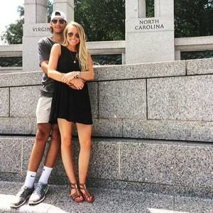 Meet your Posher, Zachary