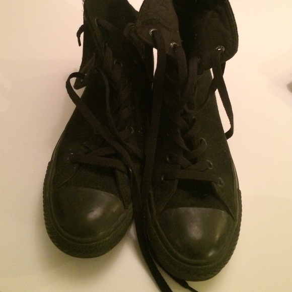 CONVERSE SPECIAL EDITION FELT ALL BLACK SNEAKERS