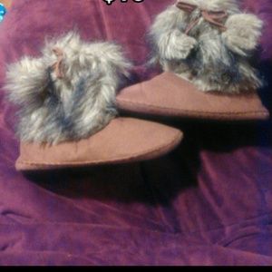 Slipper boots