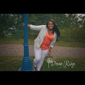 Meet your Posher, Kaelea