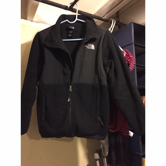 Black North Face Denali Fleece