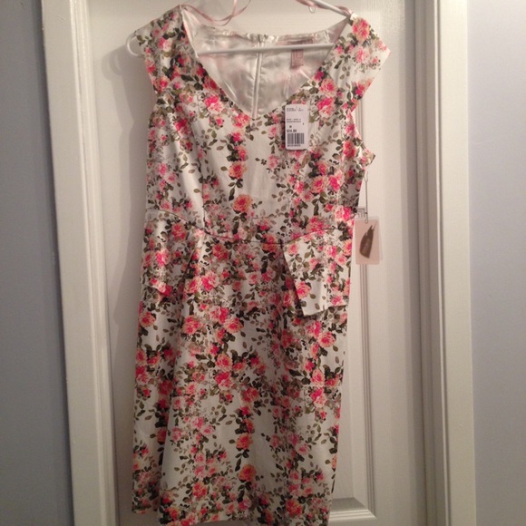 Forever 21 floral peplum dress