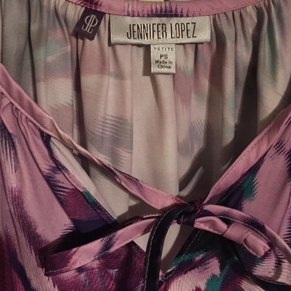 Jennifer Lopez blouse! - Picture 2 of 4