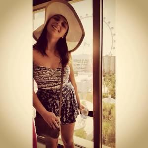 Meet your Posher, Ashley