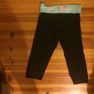 VS PINK cropped yoga leggings