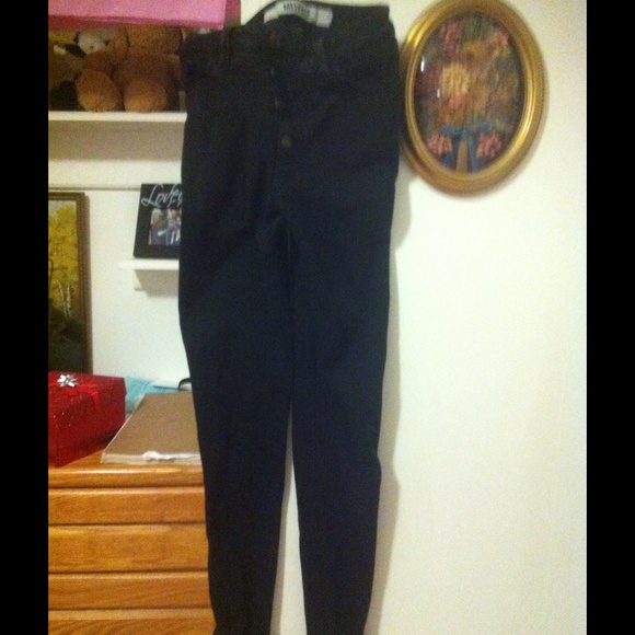 High waisted jeans