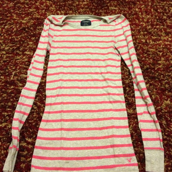 AE long sleeve tee