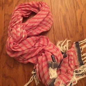 Sperry Topsider scarf