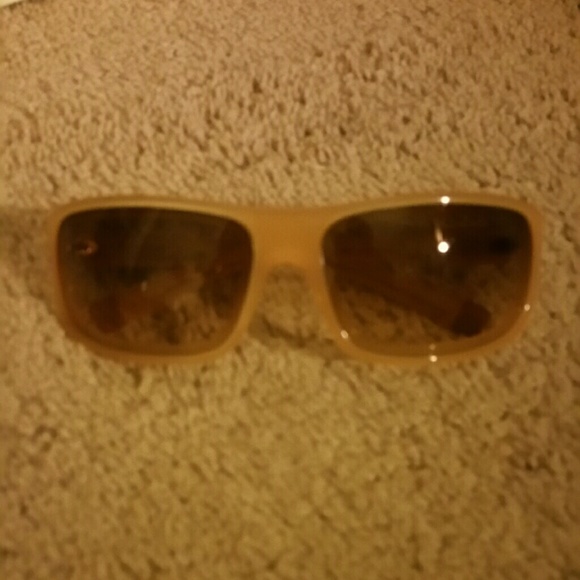DkNY glasses