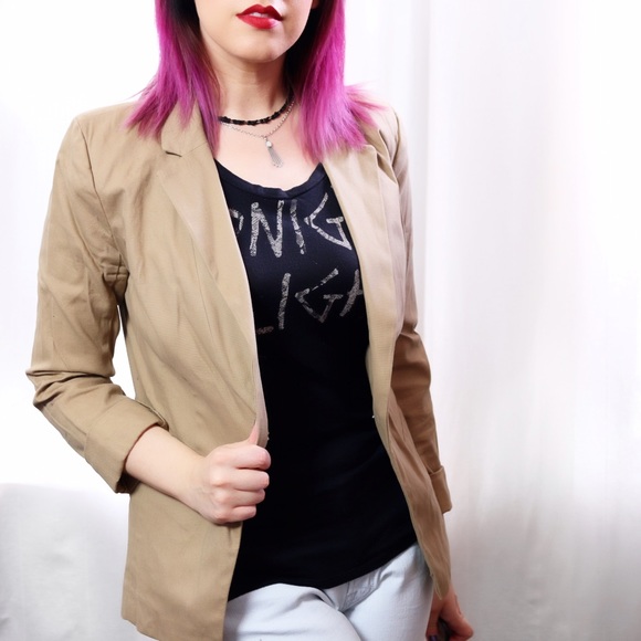 Mossimo Supply Co. Jackets & Blazers - 💙SALE❤️ Khaki Blazer Mossimo Supply Co. Jackets & Blazers - 💙SALE❤️ Khaki Blazer