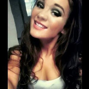 Meet your Posher, Desi