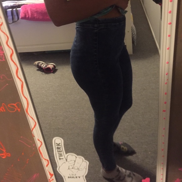 HOLLISTER HIGH RISE JEGGINGS👖 - Picture 4 of 4