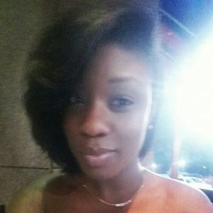 Meet your Posher, Danni