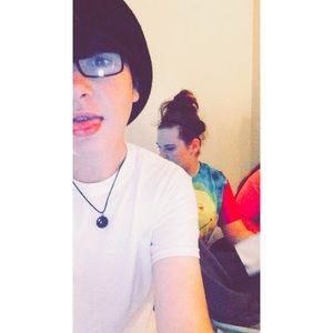 Meet your Posher, Johnathan