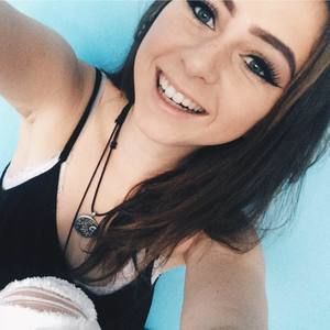 Meet your Posher, Jaylene