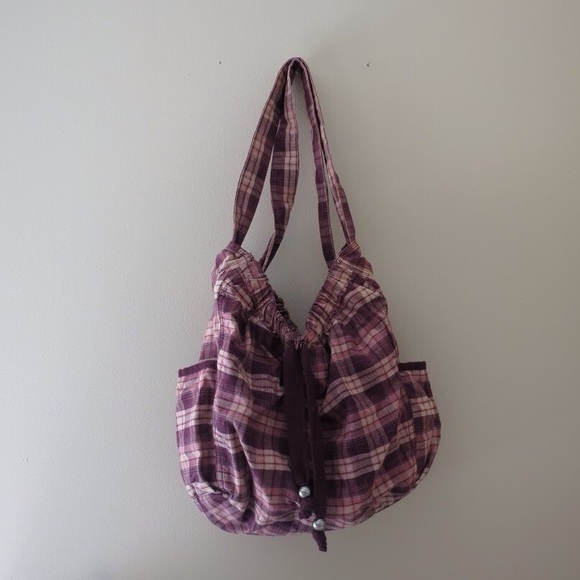 Large AEO Handbag