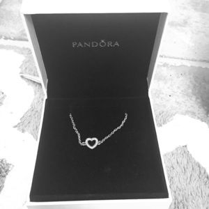 Pandora heart bracelet