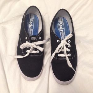 Black Keds