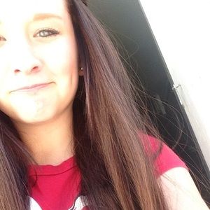 Meet your Posher, Danyella