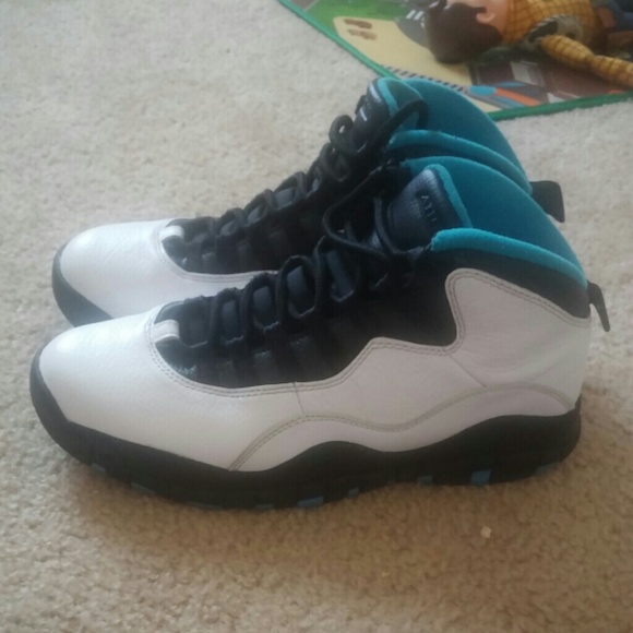 Jordans retro 10s - Picture 2 of 4