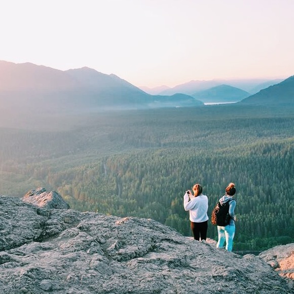 Meet Your Buyer/Seller - Picture 2 of 3