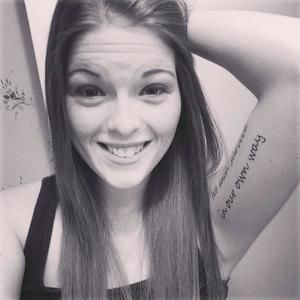 Meet your Posher, Casey