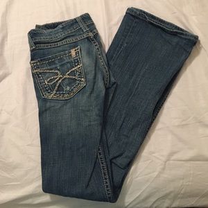 Size 23x31 1/2 BKE Stella jeans
