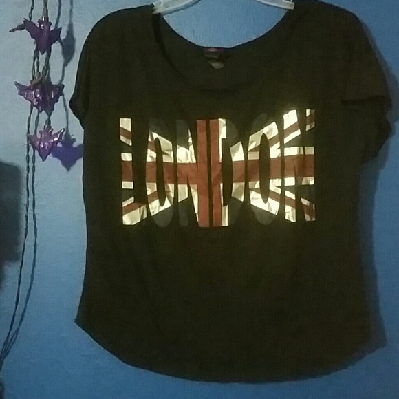 used loose flowy black london top