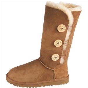Uggs Tan with Buttons!